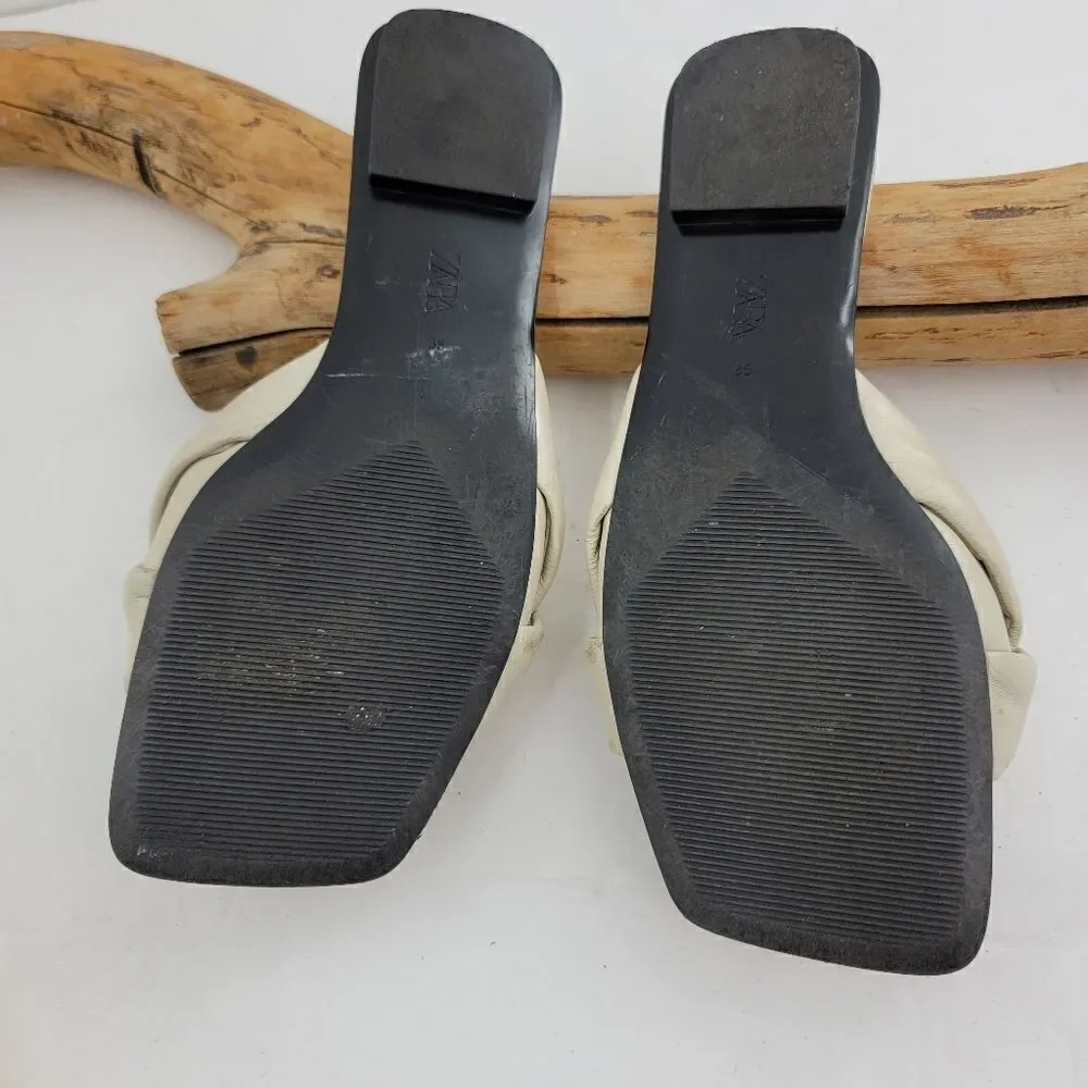 Zara bone color twisted knotted faux leather slides - Picture 3 of 5